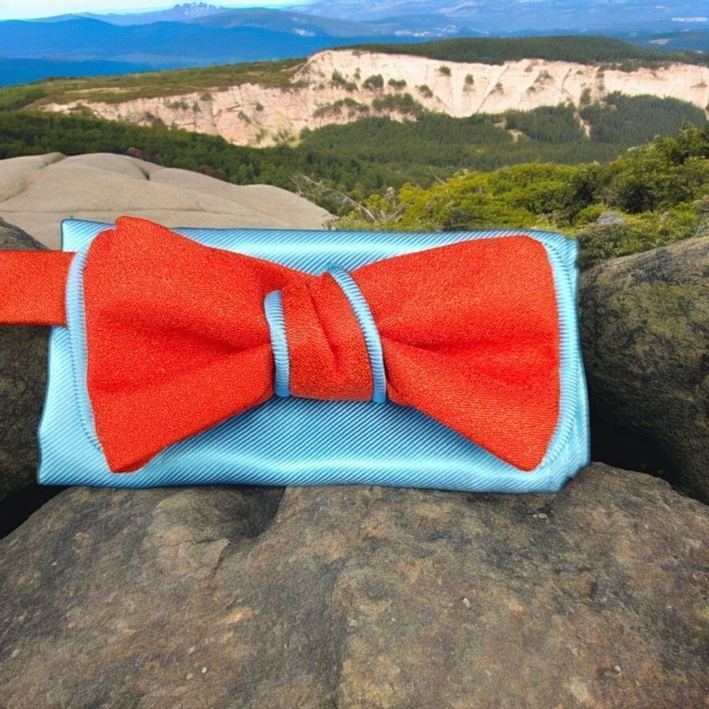 MEN'S LARR BRIO BOW TIE AND POCKET SQUARE.
